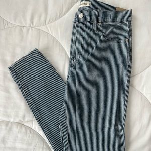 NEVER WORN WITH TAGS MADEWELL 9” Mid-Rise Skinny Jeans